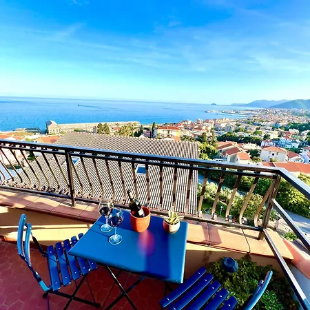 Attico Pietra Ligure 2 Free Parkings & Bike Apartment Exterior photo