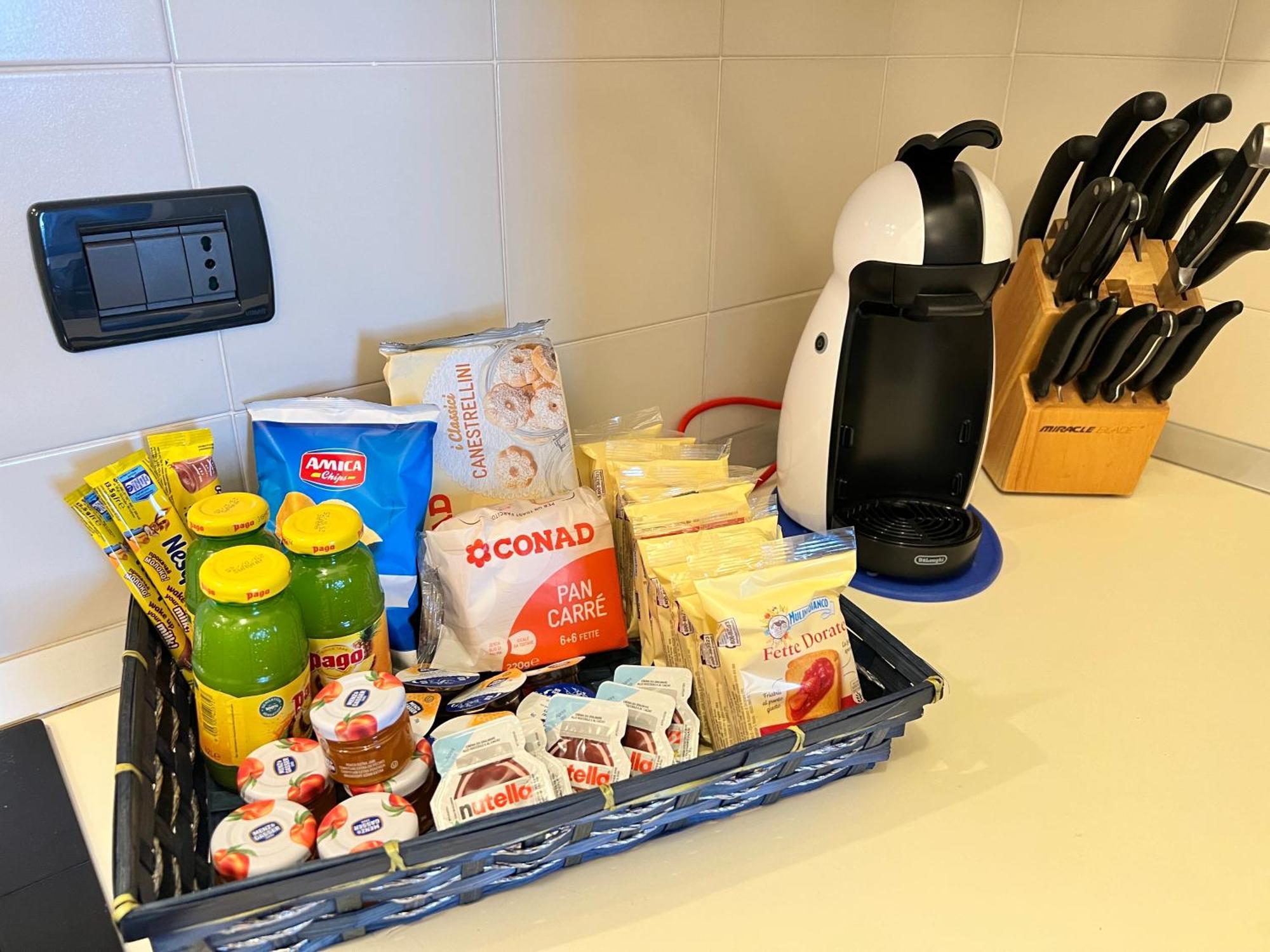 Attico 2 Free Parkings & Bike Apartment
