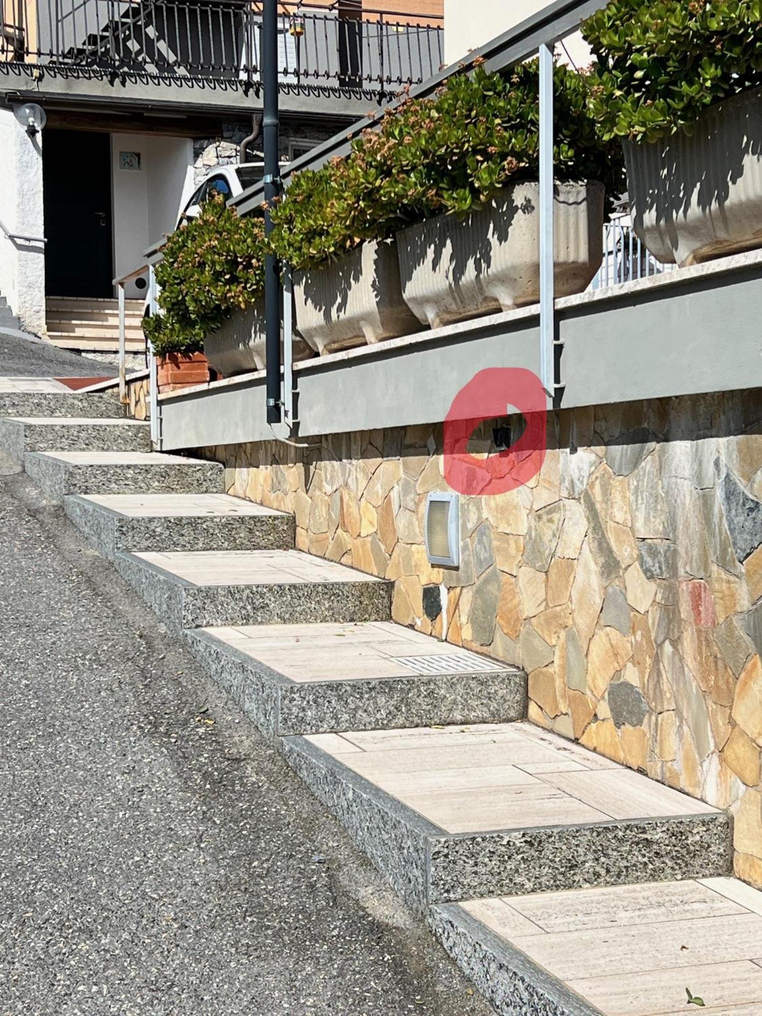 Attico 2 Free Parkings & Bike Apartment *